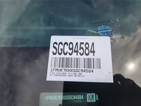 New 2025 Ford Explorer ST-Line w/ Premium Package image 11