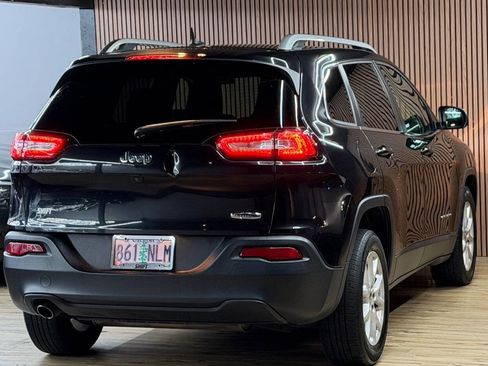 Used 2015 Jeep Cherokee Latitude image 6