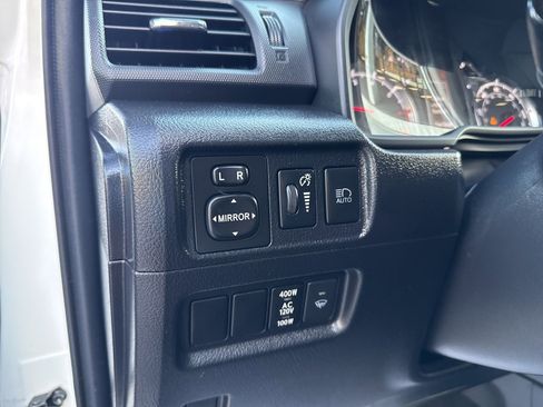 Used 2023 Toyota 4Runner TRD Off-Road image 14