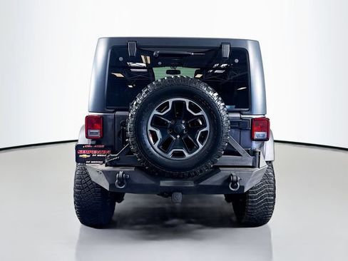 Used 2016 Jeep Wrangler Unlimited Rubicon AWD/4WD image 7