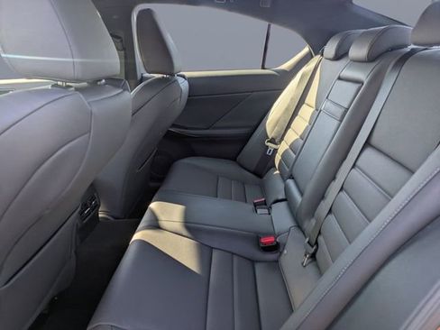 Used 2023 Lexus IS 350 F Sport image 12