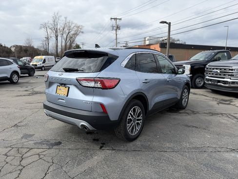 Certified 2022 Ford Escape SEL image 8