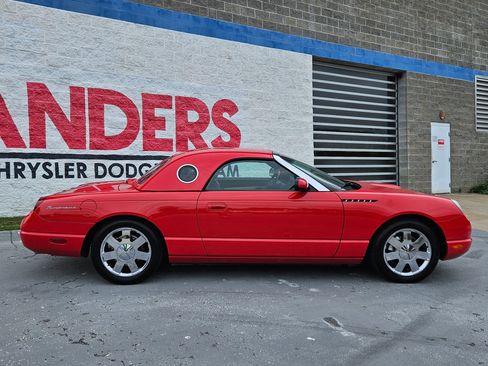 Used 2002 Ford Thunderbird RWD image 8