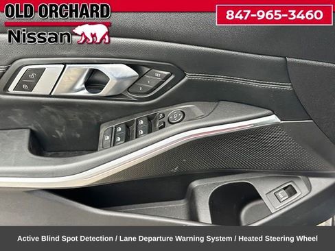 Used 2023 BMW 330i xDrive Sedan w/ Premium Package AWD/4WD image 10