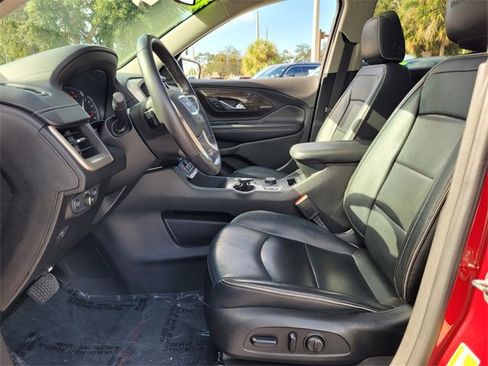 Used 2019 GMC Terrain Denali w/ Advanced Safety Package image 13