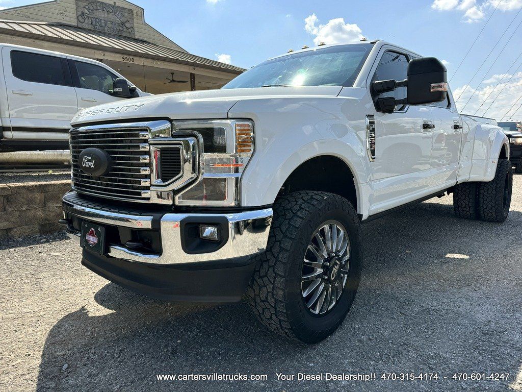 Used 2022 Ford F350 King Ranch w/ King Ranch Ultimate Package AWD/4WD image 2