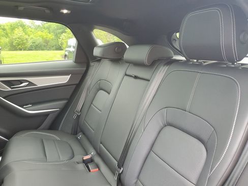 New 2026 Jaguar F-PACE R-Dynamic S AWD/4WD image 30