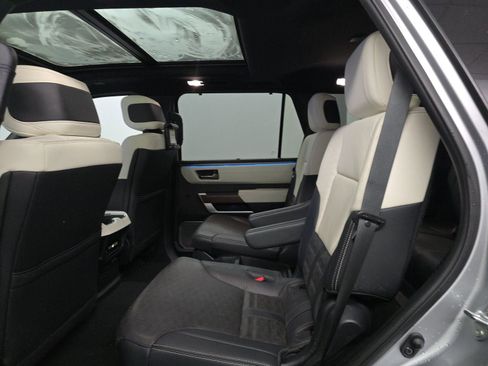 Used 2023 Toyota Sequoia Capstone image 12