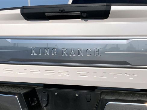 Used 2019 Ford F250 King Ranch w/ King Ranch Ultimate Package image 10