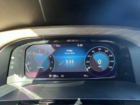 New 2026 Volkswagen Atlas SE image 15