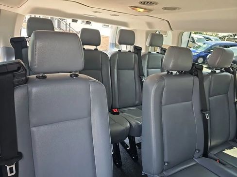 Used 2017 Ford Transit 350 XL RWD image 17