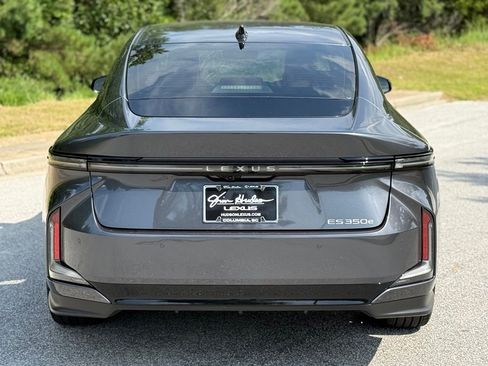 New 2026 Lexus ES 350e FWD image 12