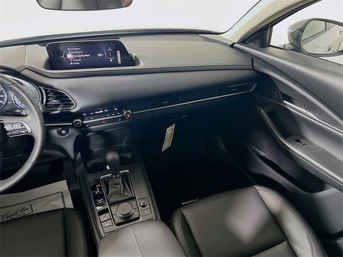 New 2026 MAZDA CX-30 AWD 2.5 S w/ Select Sport Pkg image 18