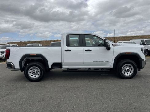 New 2026 GMC Sierra 2500 Pro w/ 1SA Pro Safety Plus Package AWD/4WD image 3