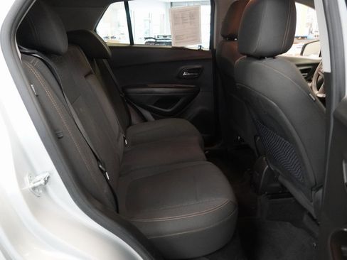 Used 2021 Chevrolet Trax LS w/ Tint and Cruise Package image 28