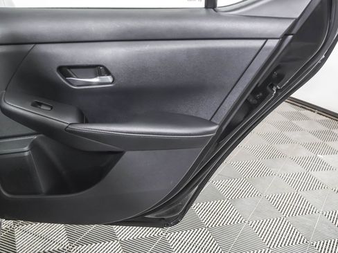 Used 2020 Nissan Sentra S image 41