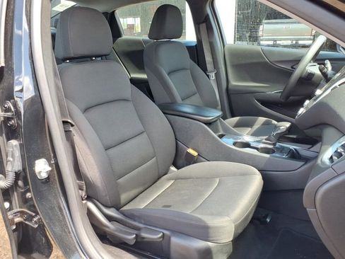 Used 2024 Chevrolet Malibu LT FWD image 14