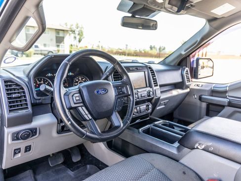 Used 2019 Ford F150 XLT w/ Equipment Group 302A Luxury AWD/4WD image 11