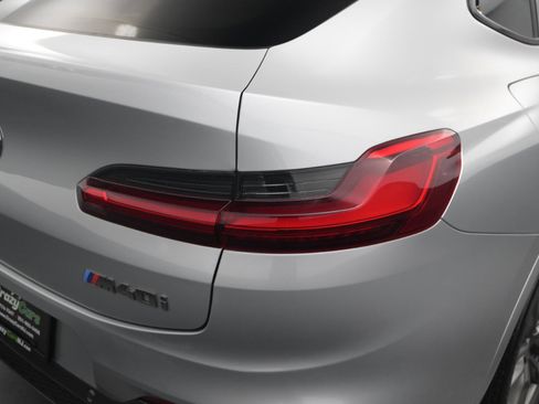 Used 2019 BMW X4 M40i w/ Premium Package image 16