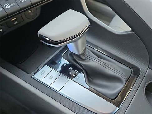 New 2026 Hyundai Elantra Sport image 12