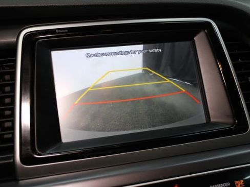 Used 2018 Hyundai Sonata SE image 17