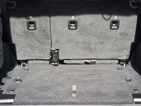 Used 2023 Jeep Wrangler Sport S image 21