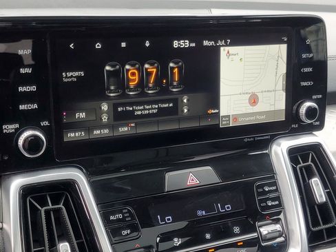 Used 2021 Kia Sorento SX image 25