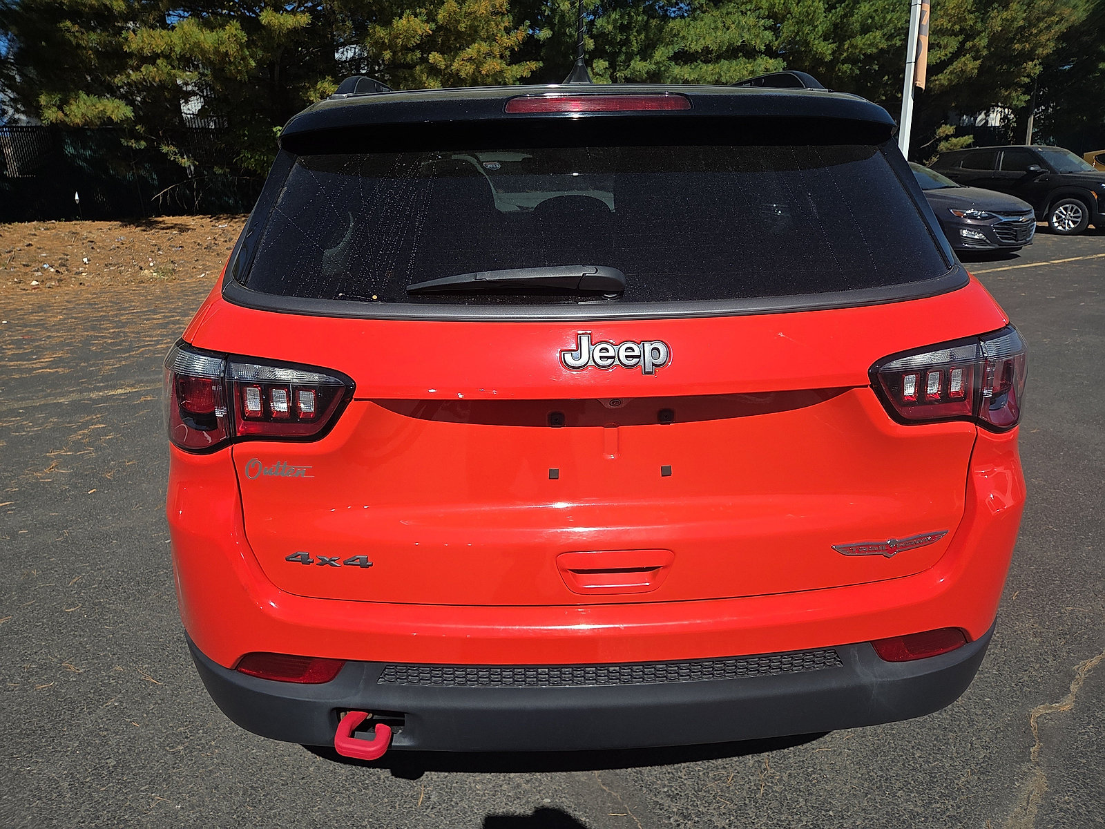 Used 2018 Jeep Compass Trailhawk w/ Leather Interior Group AWD/4WD image 4