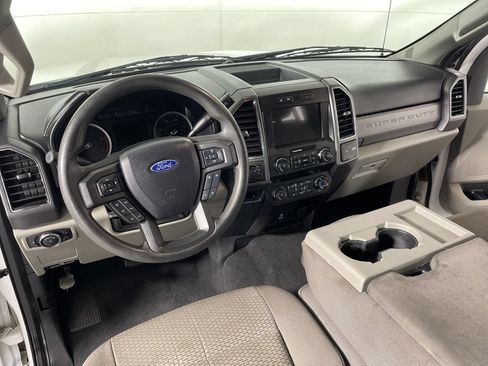 Used 2021 Ford F250 XLT AWD/4WD image 9