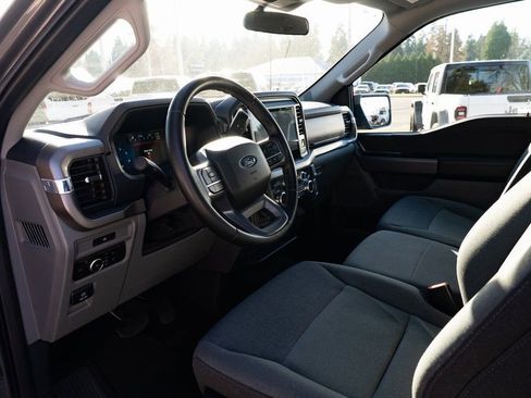 Used 2025 Ford F150 XLT w/ Equipment Group 301A Standard AWD/4WD image 17