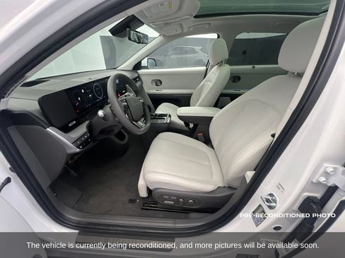 Used 2025 Hyundai Ioniq 5 Limited RWD image 11