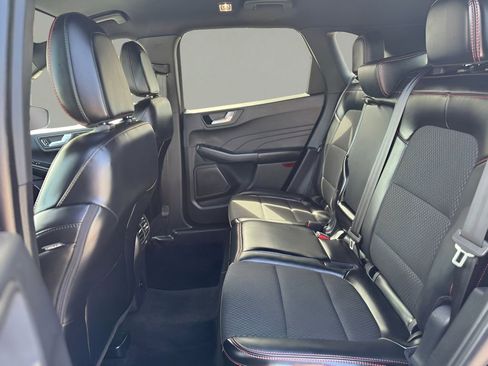 Certified 2025 Ford Escape ST-Line image 13