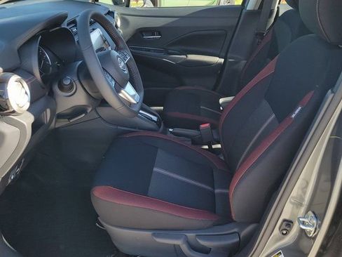 New 2025 Nissan Versa SR w/ Trunk Package image 6