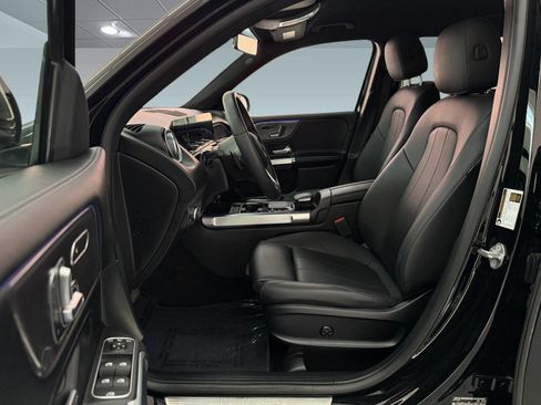 Certified 2023 Mercedes-Benz GLB 250 image 5