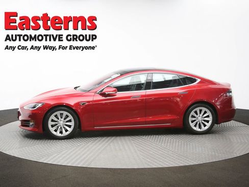 Used 2016 Tesla Model S 90D image 56