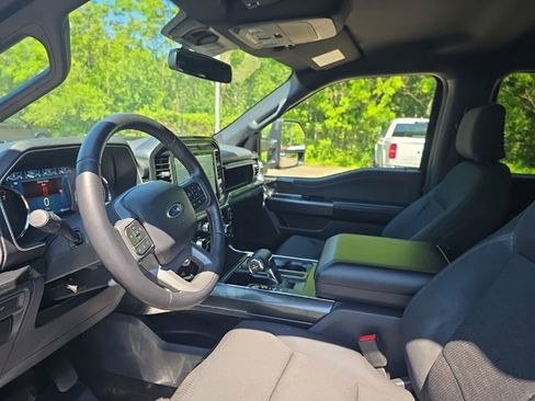 Used 2022 Ford F150 XLT w/ Equipment Group 302A High AWD/4WD image 12