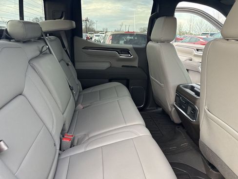 Certified 2025 GMC Sierra 1500 SLT w/ SLT Premium Package image 34