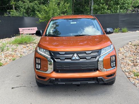 New 2026 Mitsubishi Outlander Sport LE AWD/4WD image 8