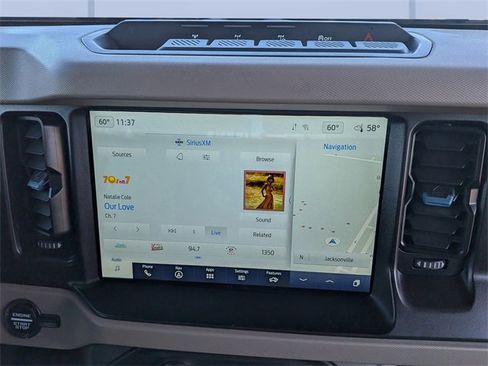 Used 2022 Ford Bronco Wildtrak image 19