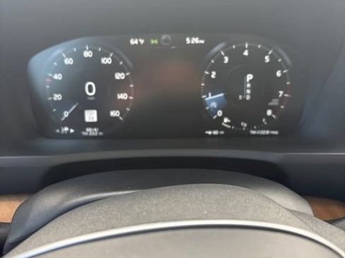 Used 2021 Volvo XC90 T6 Momentum w/ Advanced Package AWD/4WD image 13