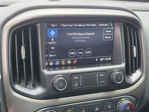 Used 2020 Chevrolet Colorado Z71 w/ Z71 Midnight Edition image 16