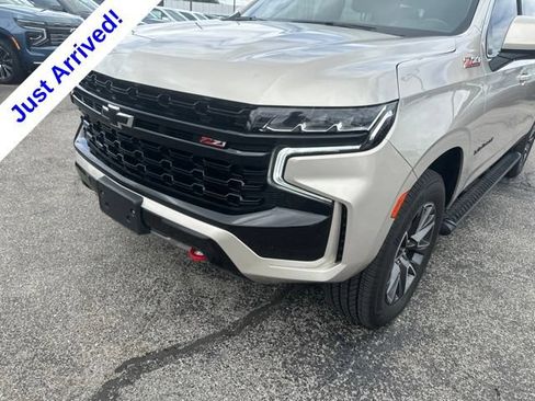 Used 2021 Chevrolet Suburban Z71 AWD/4WD image 9