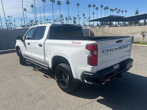 Used 2020 Chevrolet Silverado 1500 LT Trail Boss image 3