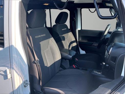 Used 2018 Jeep Wrangler Unlimited Sport AWD/4WD image 7