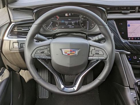 New 2025 Cadillac XT6 Premium Luxury image 10