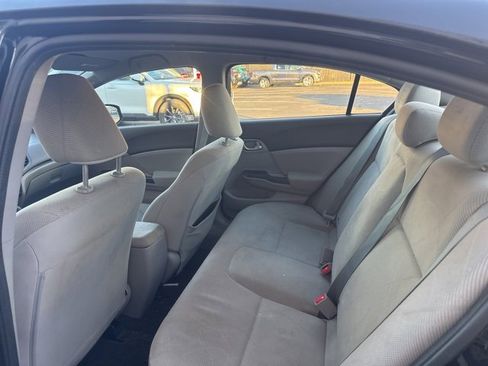 Used 2012 Honda Civic LX image 4