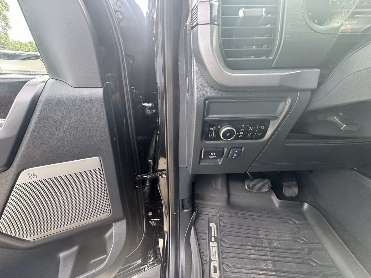 Used 2025 Ford F150 XLT w/ Equipment Group 303A High AWD/4WD image 14