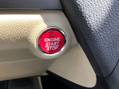 Used 2018 Acura RDX FWD image 33