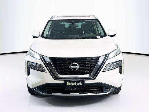 Used 2023 Nissan Rogue SL w/ SL Premium Package FWD image 2