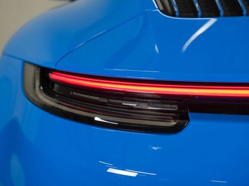 Used 2023 Porsche 911 Carrera w/ Sport Chrono Package image 18